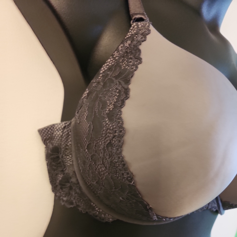 Torrid Bra - Picture 3 of 6